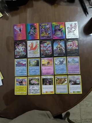 Lotes 20 y 13 Cartas Pokémon Vstar Silver, dorada.