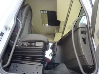 Volvo FH 460-CAMIONES GANCHO PORTACONTENEDOR