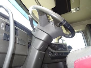 Volvo FH 460-CAMIONES GANCHO PORTACONTENEDOR