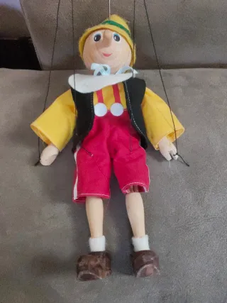 Marioneta de madera Pinocchio