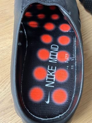 Nike Mind Negras y Naranja Talla 43 hombre