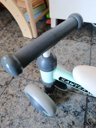 Lote 2 Triciclos Sawyer para niños