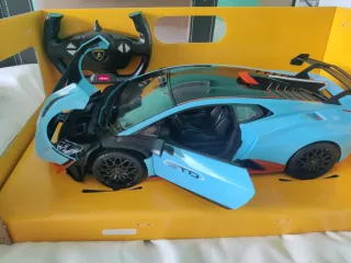Coche teledirigido Lamborghini Huracán STO