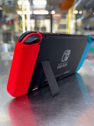 Nintendo Switch HAC-001(-01) 2025