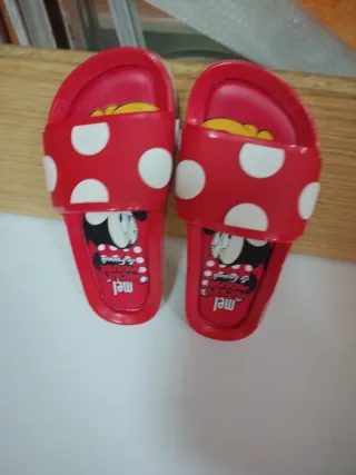 Chanclas niña Disney Talla 30 Rojas
