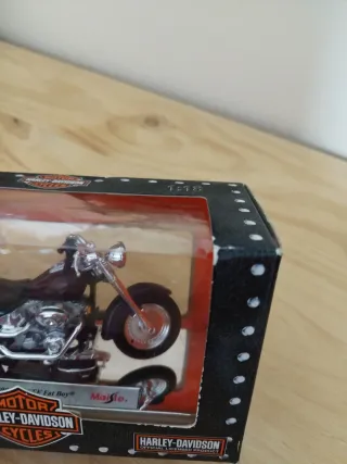 Moto Harley-Davidson 1:18 Maisto