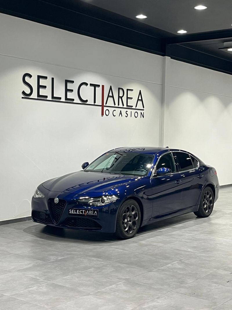 Alfa Romeo Giulia Super AT 2.2 160cv - 2019 - foto 1