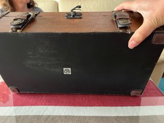 Baúl licorero vintage + botella artesanal