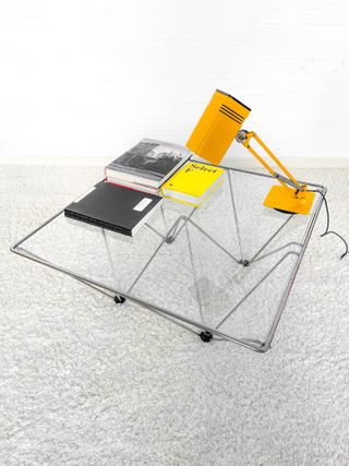 MESA CENTRO ESTILO ALANDA PAOLO PIVA. 80s