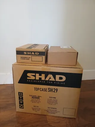 Baúl Shad SH29 + Soporte + Respaldo