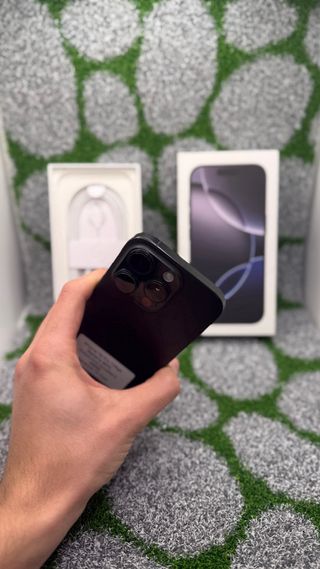 iPhone 16 Pro 128GB Nero - Perfetto Stato