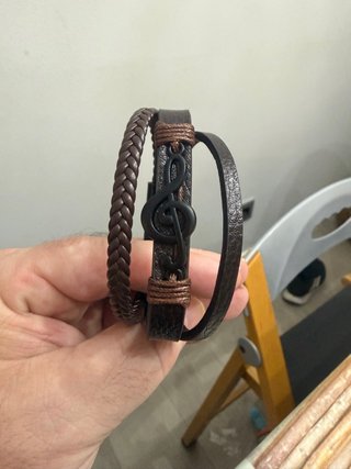 Pulsera Cuero Infinito Negra