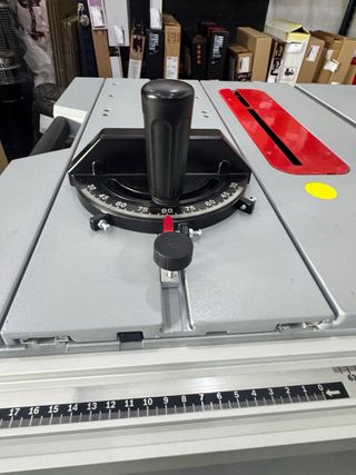 Sierra de mesa Bosch GTS 10 XC - F1