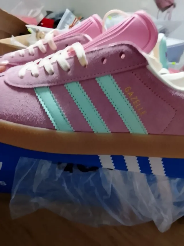 adidas gazelle silver green womens adidas Gazelle - GS