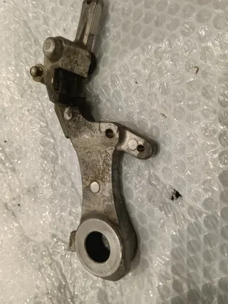 Soporte Pinza Trasera Yamaha WR 2016