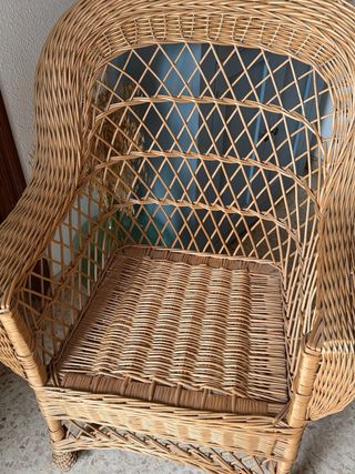 Sillón de mimbre estilo ratán