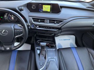Lexus UX 2.0 250h F Sport