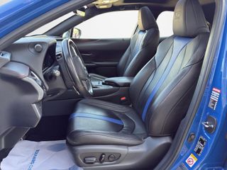 Lexus UX 2.0 250h F Sport