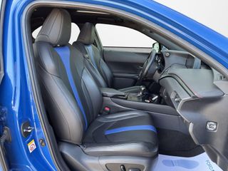 Lexus UX 2.0 250h F Sport