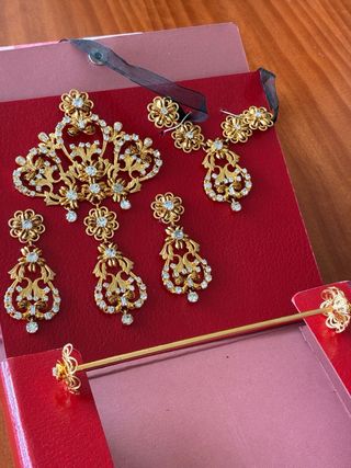 Aderezo Alicantina/Fallera Oro y Blanco