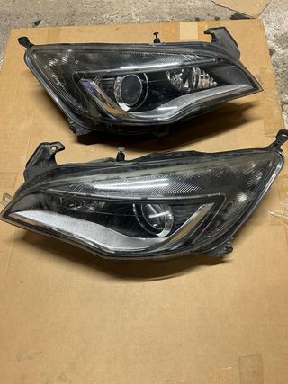 Faros Opel Astra Sportstourer