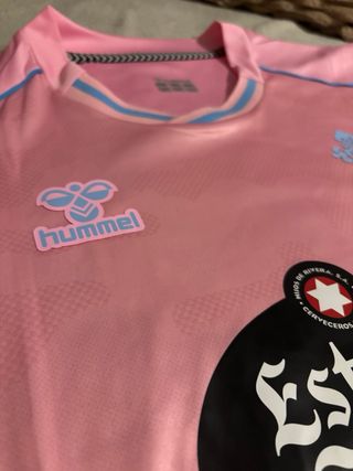 Camiseta Celta 25/26 Hummel Rosa y Azul