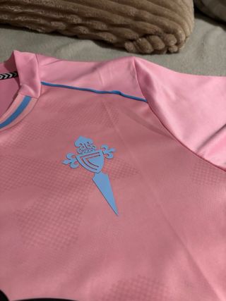 Camiseta Celta 25/26 Hummel Rosa y Azul