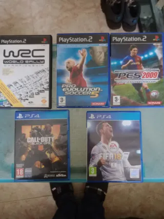 Cajas vacías juegos PS2 y PS4
