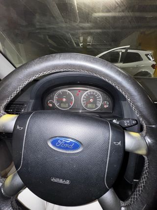 Ford Mondeo 2004