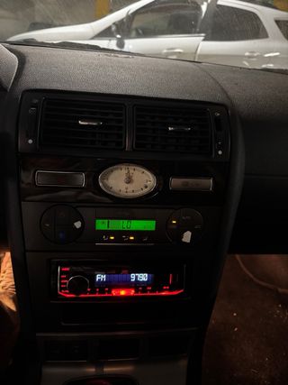 Ford Mondeo 2004