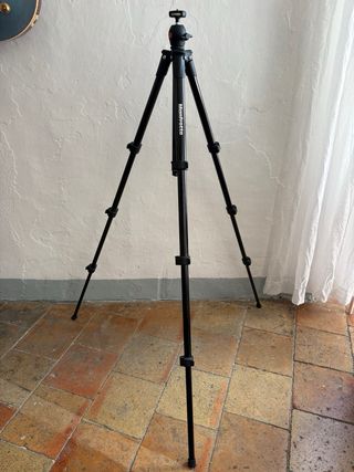 Trípode Manfrotto Compacto Ligero