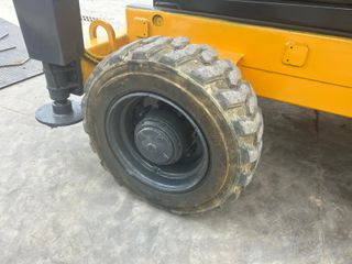 PLATAFORMA TIJERAS DIESEL HAULOTTE HA 12 SX