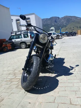 Harley-Davidson Fat Boy Negra