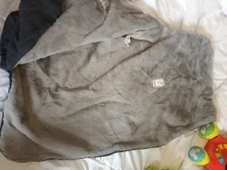 Saco portabebes Zara Gris Forro Polar