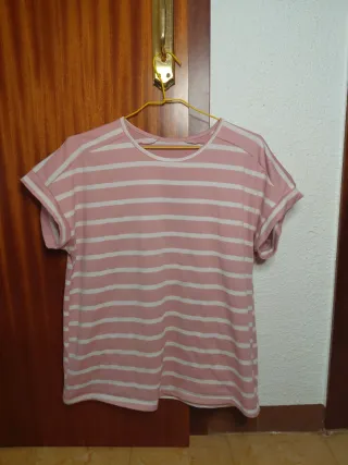Camisetas varias y algun top