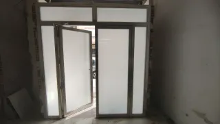 Puerta Acero Inoxidable y Cristal Seguridad