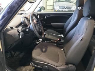 MINI One D 2012