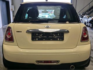 MINI One D 2012