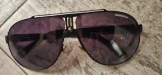 Gafas de sol Carrera negras y grises