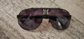 Gafas de sol Carrera negras y grises