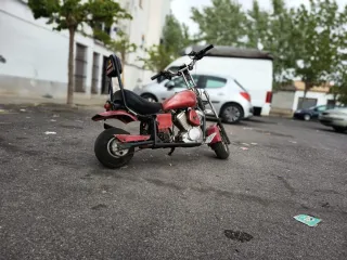 Moto Infantil Harley-Davidson Roja y Negra