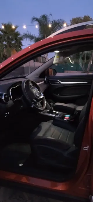 MG ZS 2023