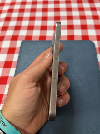 iPhone 15 Pro 256GB Prateado