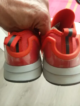 Tênis de corrida originais Adidas