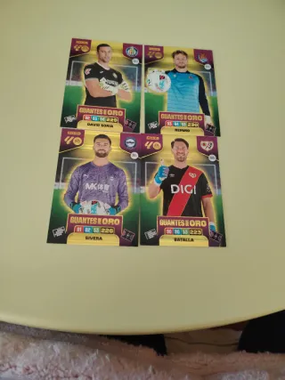 4 Cromos Adrenalyn Guantes de Oro