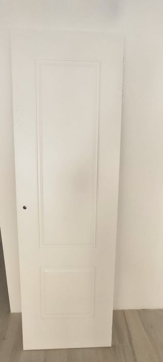 Puerta madera blanca diseño 2 paneles