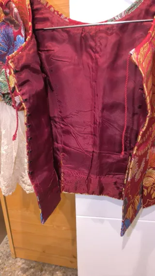 Traje Fallera Niña Rojo y Dorado