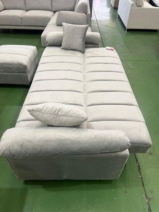 OFERTA! Sofá CAMA GRIS + PUFF Y MESA DE CENTRO