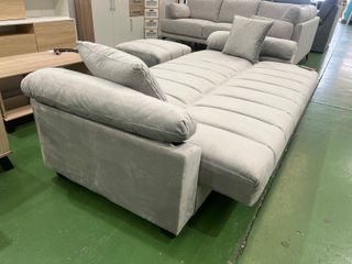 OFERTA! Sofá CAMA GRIS + PUFF Y MESA DE CENTRO