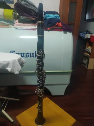 Clarinete Amati Kraslice ACL 605 con estuche